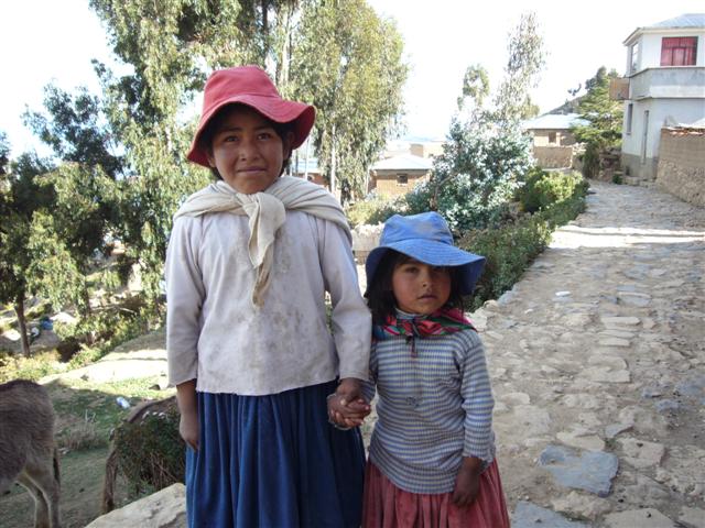 2 Bolivianos please